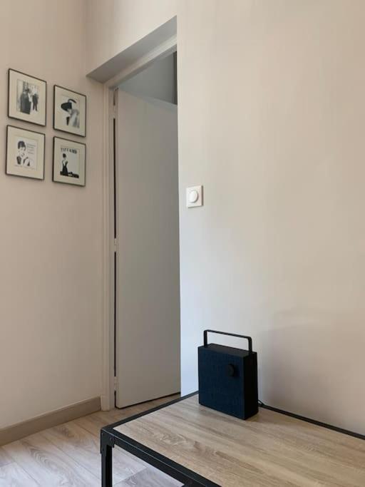 Cosy Joliette, Central, Climatise, 2 Chambres, Wifi, Garage Appartement *